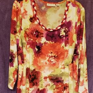 WOMEN'S SUSAN GRAVER MULTI-COLOR FLORAL